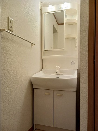 エヴァーグリーンA棟