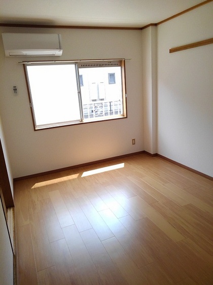 エルディム内田A