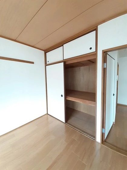 エルディム内田A