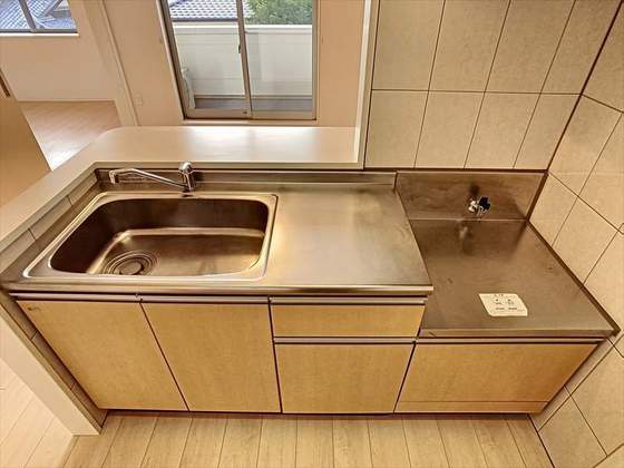 メゾンルミエール