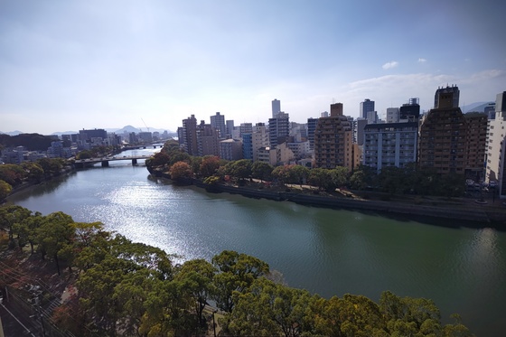 アーバイン比治山