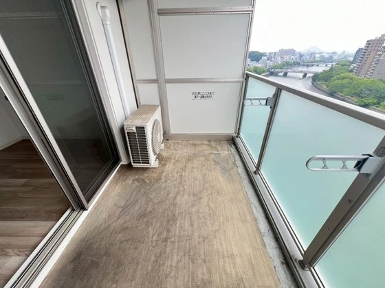 アーバイン比治山