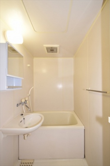 メゾンハゴロモ