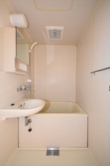 メゾンハゴロモ