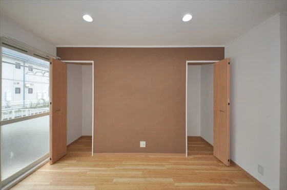 シャンポール東川原