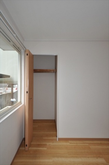 シャンポール東川原