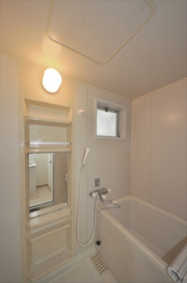 シャンポール東川原