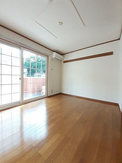 メゾネット紀世