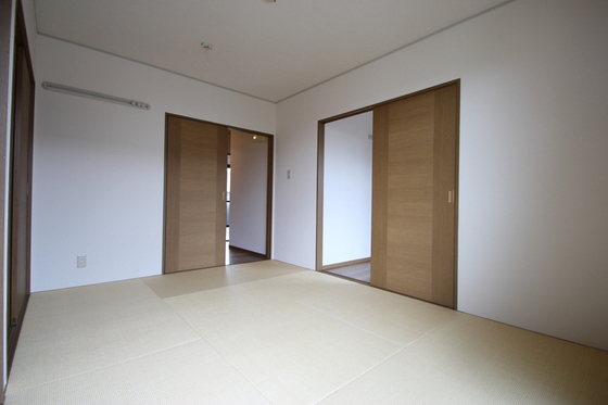 ハイカムールST