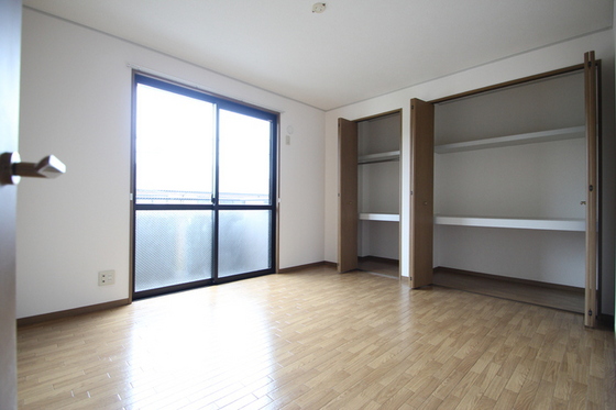 ハイカムールST