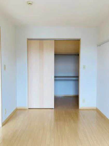 シャーメゾンひまわり