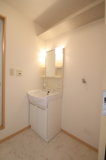 シャーメゾンひまわり