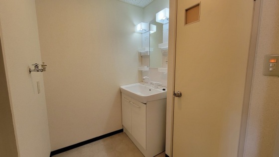 岸本マンション