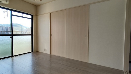 岸本マンション