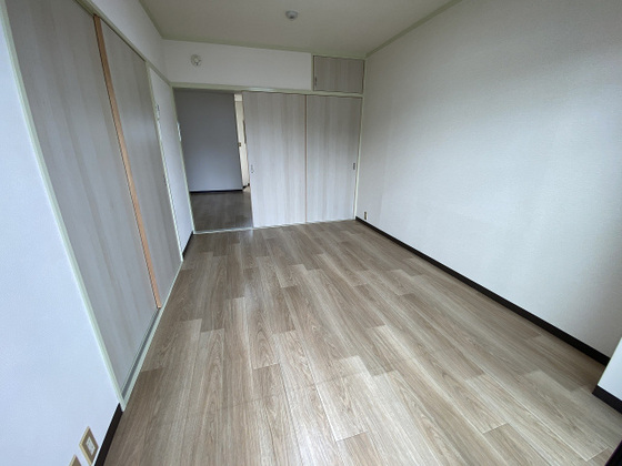 岸本マンション