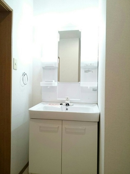 ニューエルディム花水木B