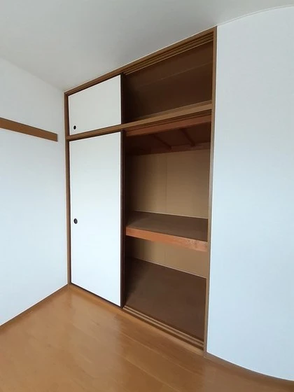 ニューエルディム花水木B