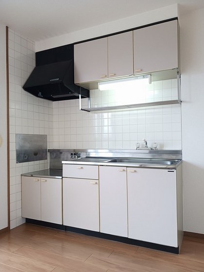 ニューエルディム花水木B