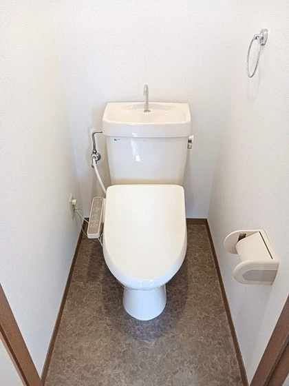 ニューエルディム花水木B