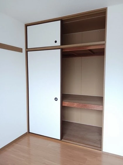 ニューエルディム花水木B