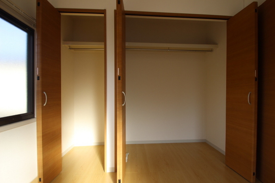 西川貸家二戸一 西