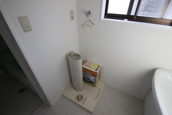 西川貸家二戸一 西