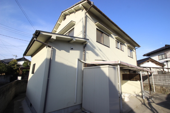 西川貸家二戸一 西