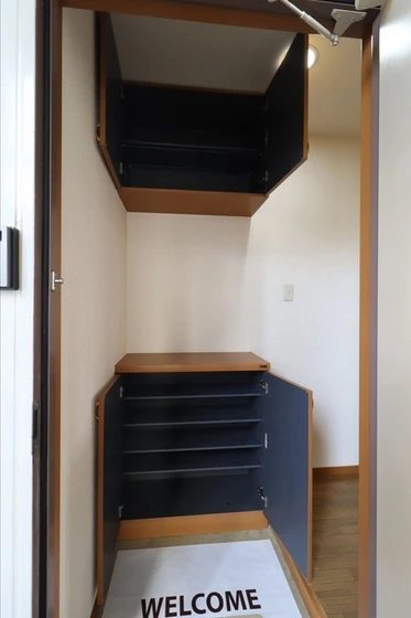 コートヴィレッジ若沼 A棟