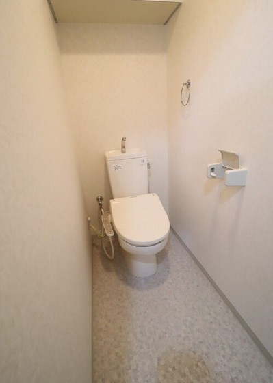 コートヴィレッジ若沼 A棟