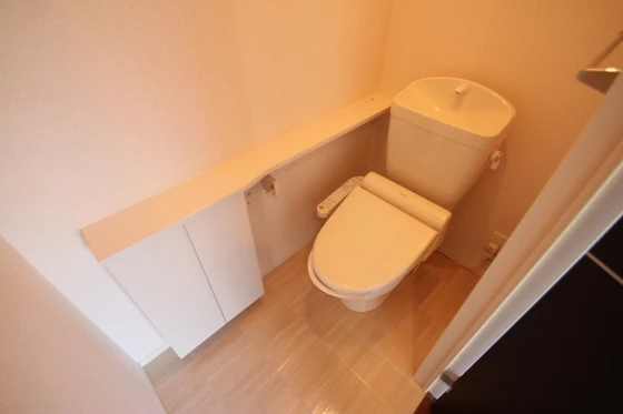 レゾナンツ B棟