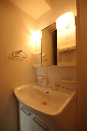 レゾナンツ B棟