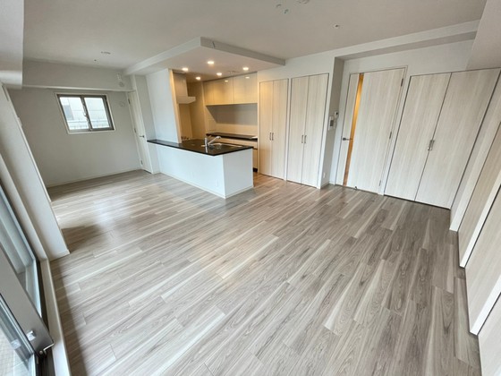 プレサンスロジェ上幟町