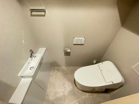 プレサンスロジェ上幟町