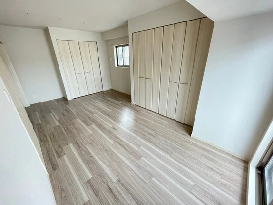 プレサンスロジェ上幟町