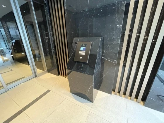 プレサンスロジェ上幟町