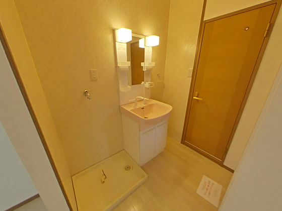 フリーダムスクエア小山