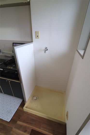 アジュール下中野