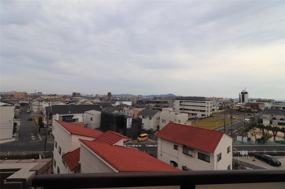 アジュール下中野