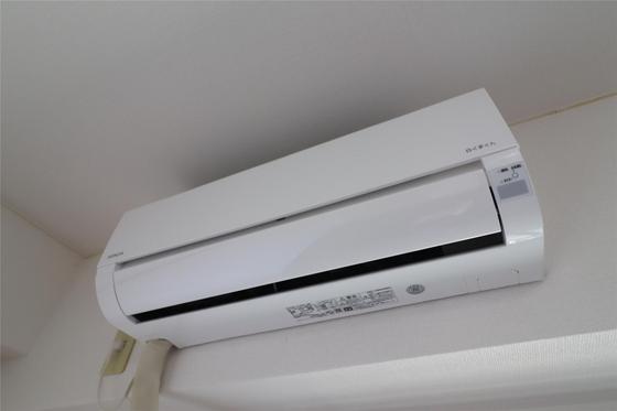 アジュール下中野