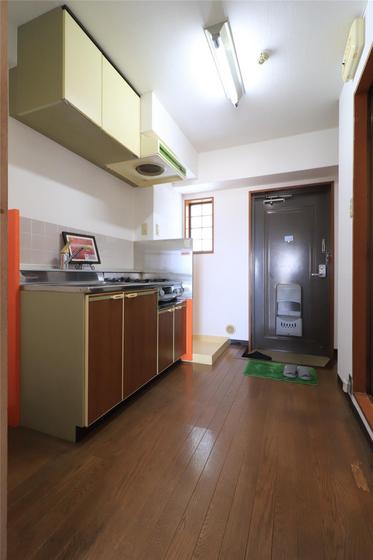 アジュール下中野