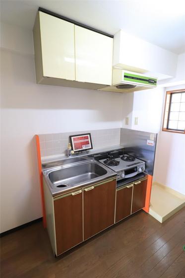 アジュール下中野