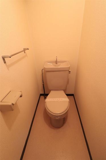 アジュール下中野