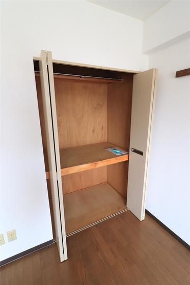 アジュール下中野