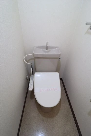 アジュール下中野