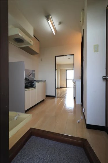 アジュール下中野