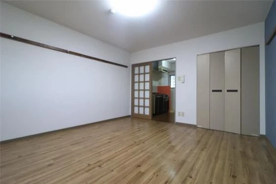 アジュール下中野