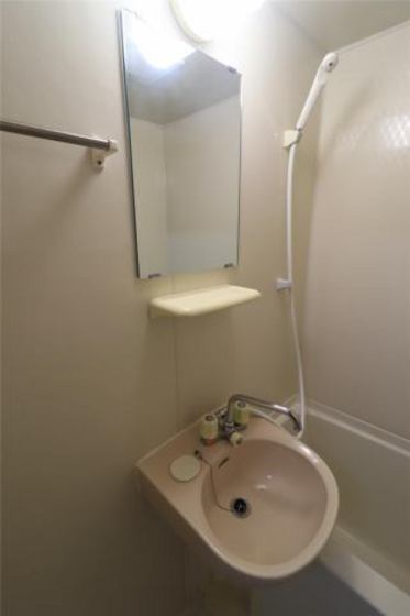 アジュール下中野