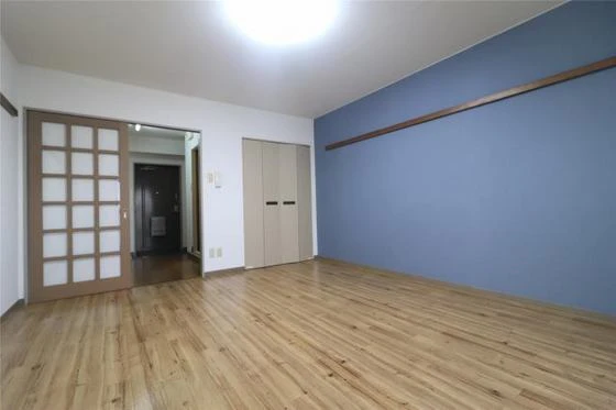 アジュール下中野