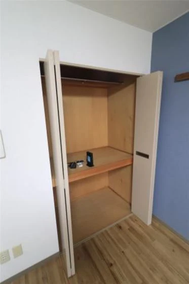 アジュール下中野