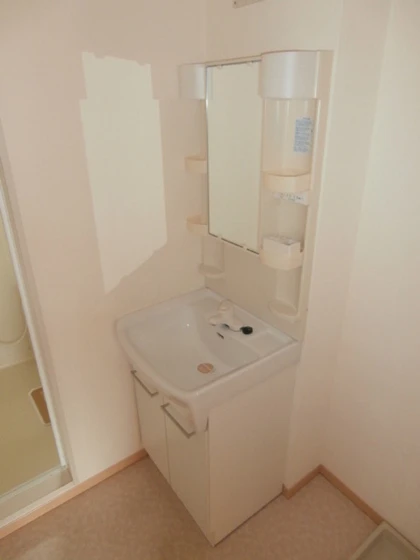 グリーンコート B棟